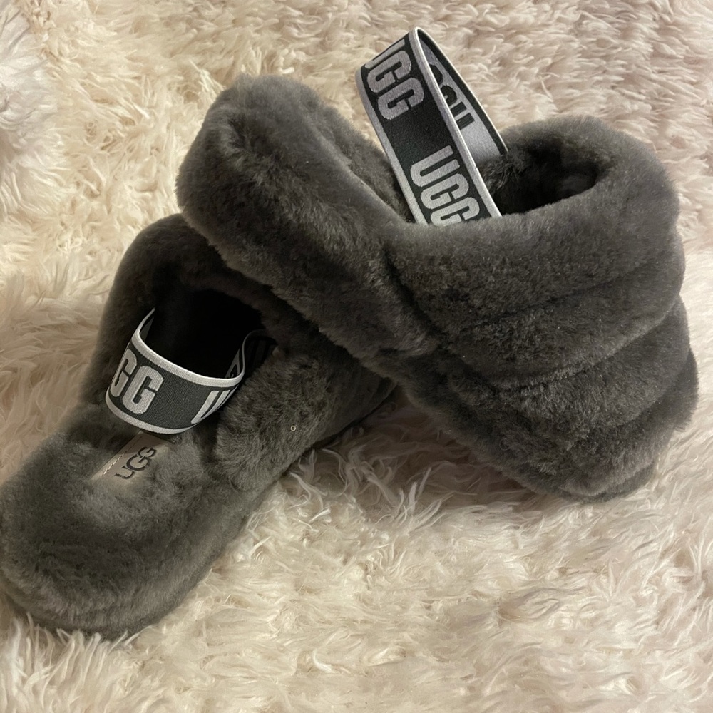 Ugg Fluff Yeah Genuine Shearling Slingback Sandal